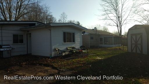 Building Photo - 6400 Alderwood Rd