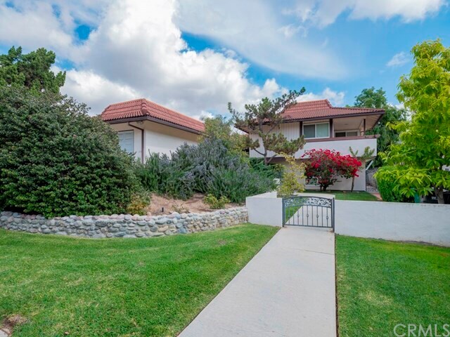 Foto principal - 1746 Maple Hill Rd
