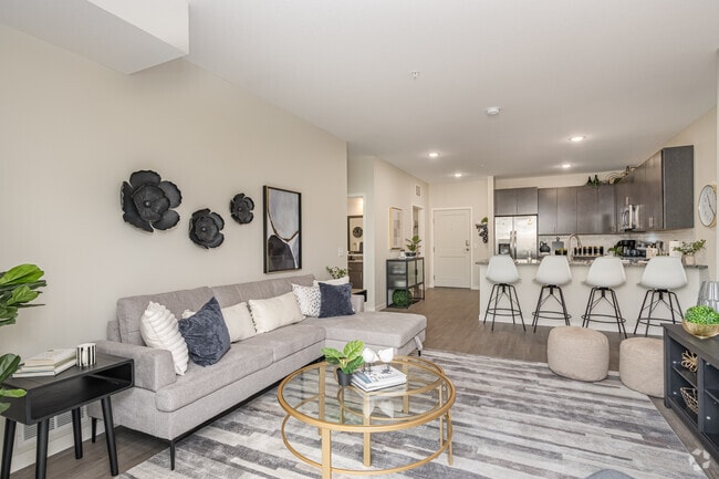 2BR,2BA - Living Room - Quest