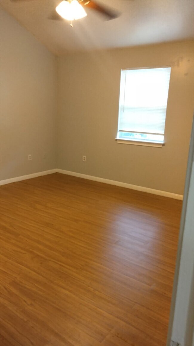 Foto del edificio - 40 Sunset Rdg Ln