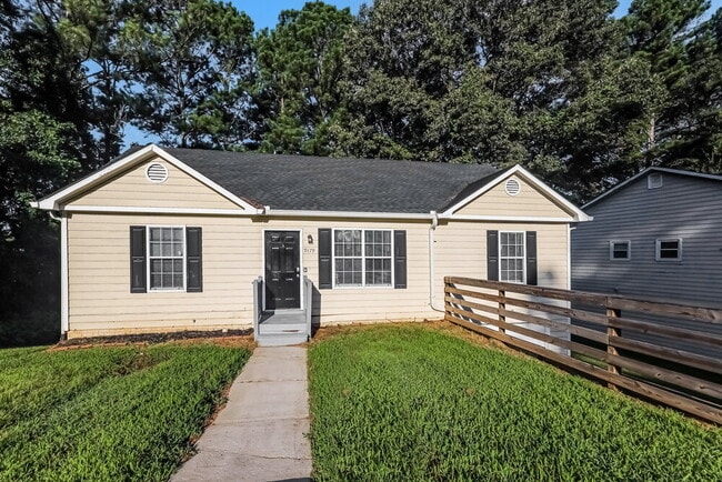 Building Photo - 9179 Fairway Ct
