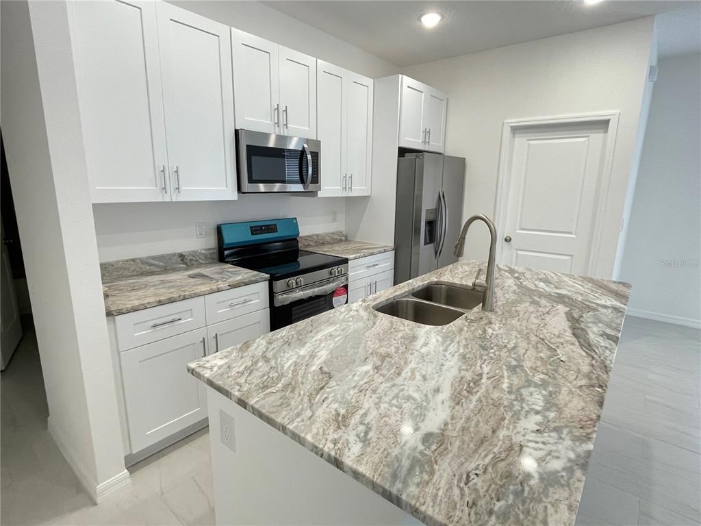 Foto del edificio - 1734 Sail Ct