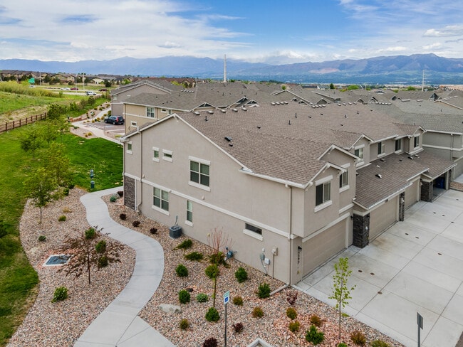 Photo - 3295 Bewildering Heights Townhome