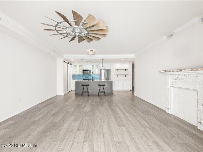 Foto del edificio - 1415 1st St N