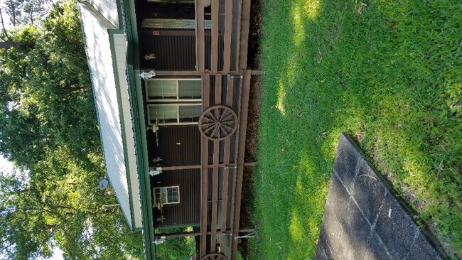 Building Photo - 138 Sherwood Dr