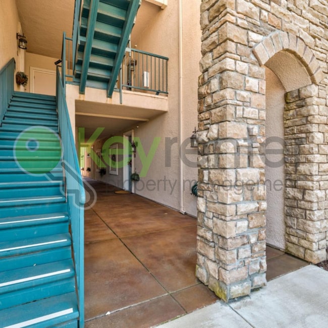 Foto del edificio - 1501 Secret Ravine Pkwy