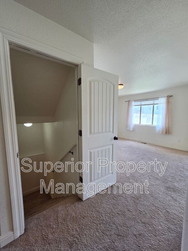 Foto del edificio - 3921 Gunsmoke Rd