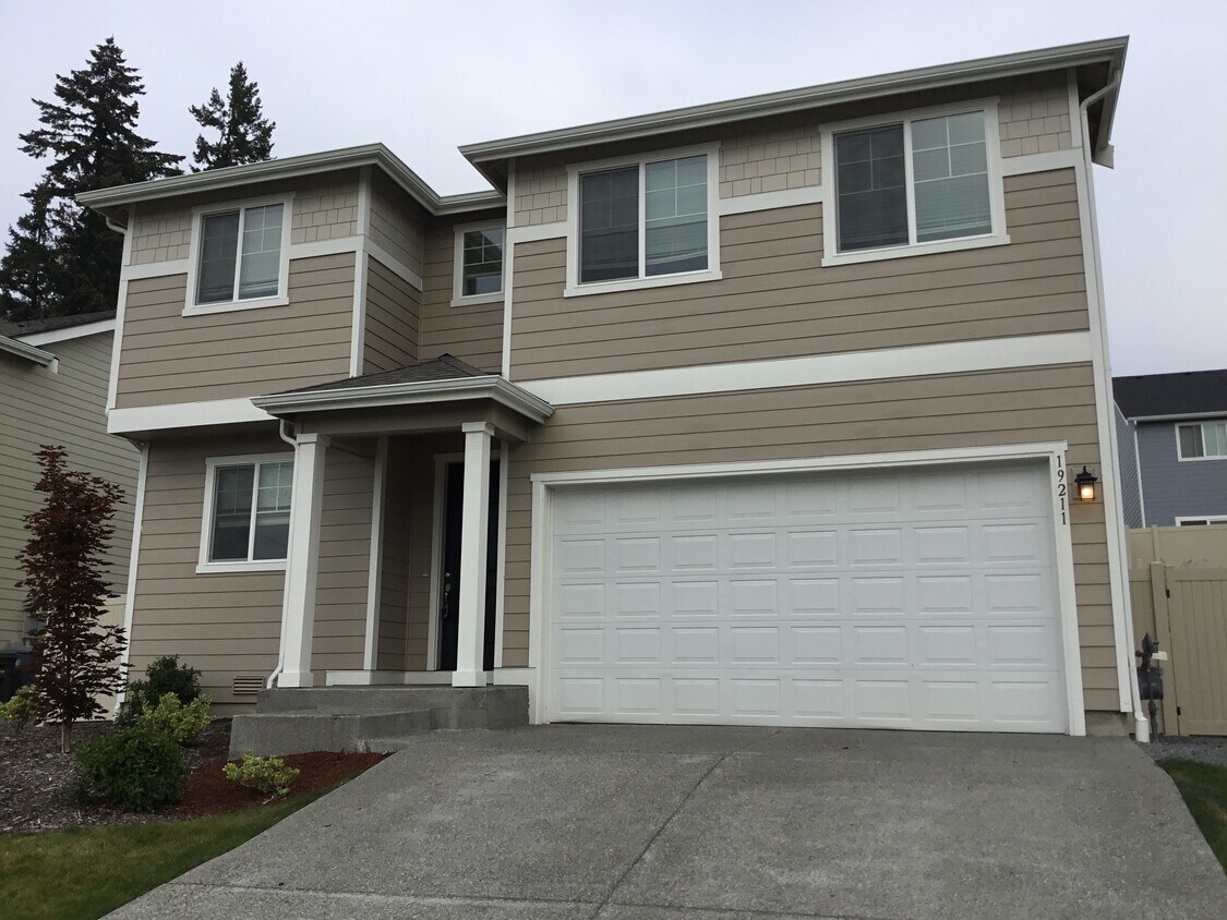 Foto principal - 19211 15th Ave Ct E