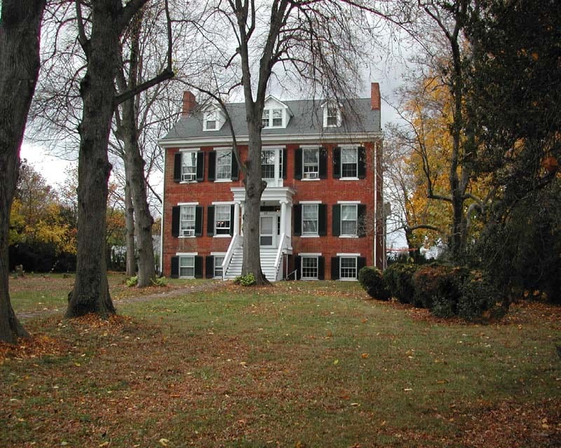 117 S Church St Unit 2, Berryville, VA 22611 Apartments in Berryville