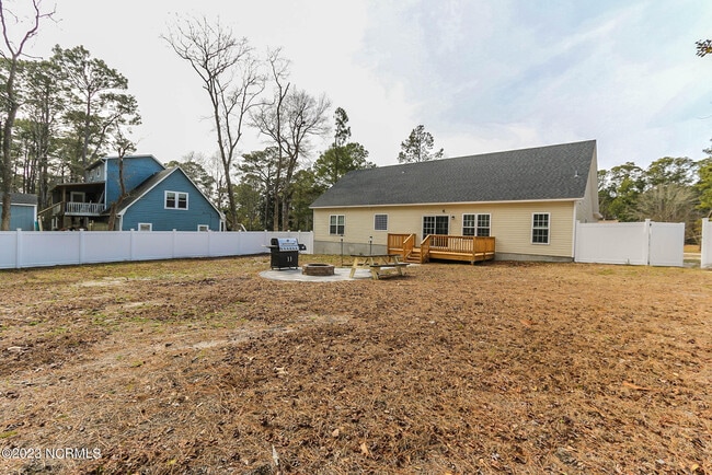 Building Photo - 103 Bogue Landing Dr