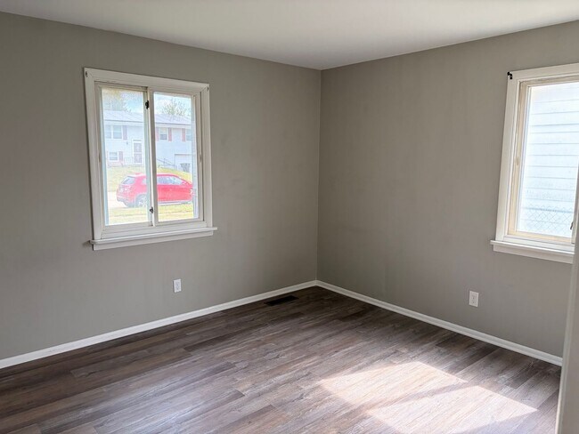Foto del edificio - South Side-  4Bed/2 Bath Home