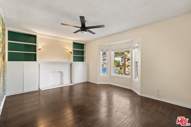 Building Photo - 1155 Miller Ave