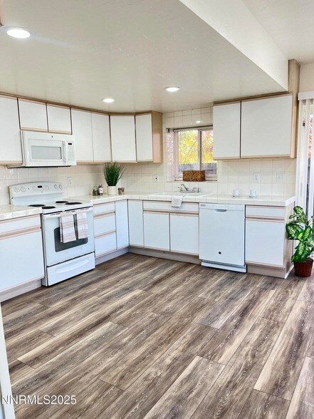 Foto del edificio - 506 E Taylor St