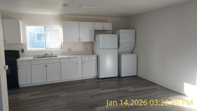 Building Photo - Branstetter