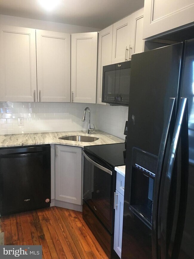 Foto del edificio - 1402 S Newkirk St