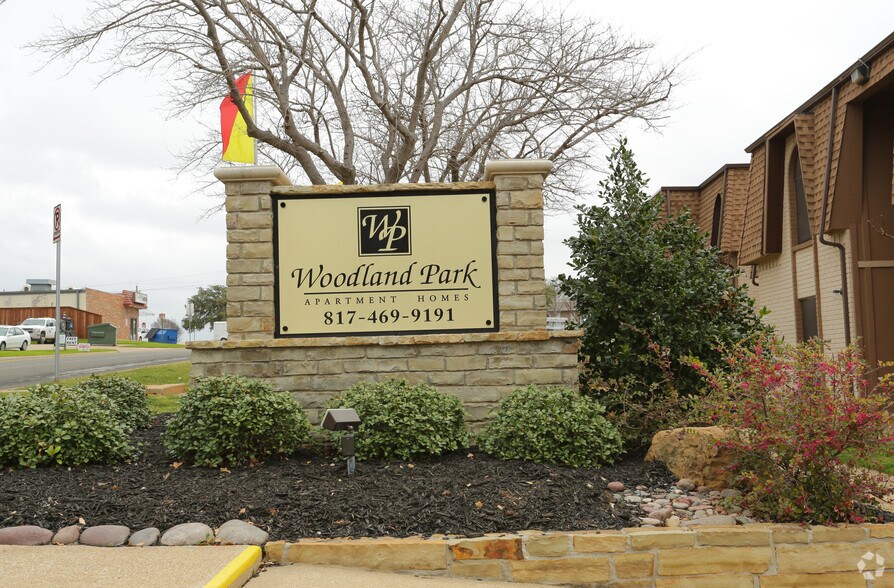 Woodland Park Rentals Arlington, TX