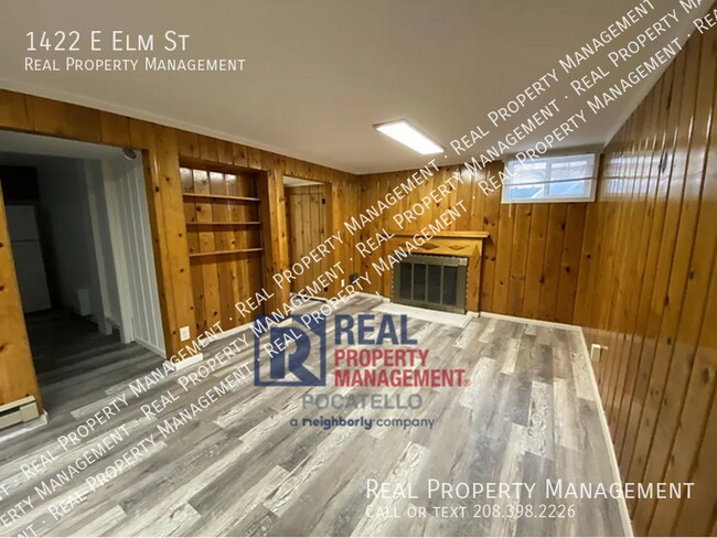 Building Photo - 1422 E Elm St