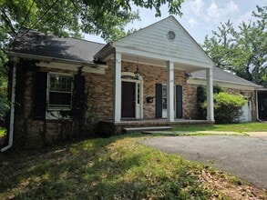 Building Photo - 14 Maryland Ave