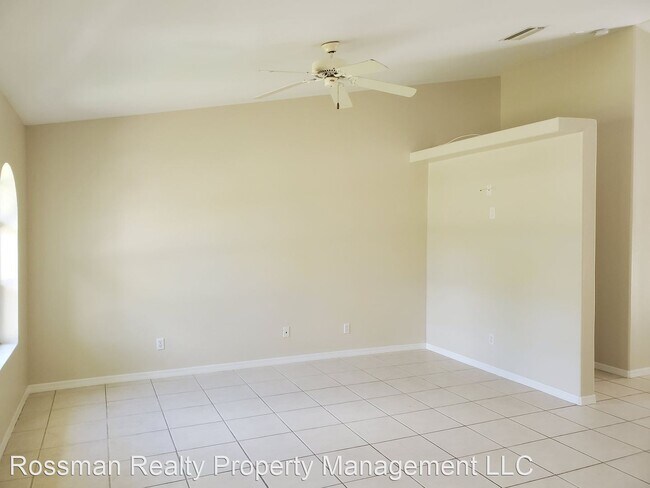 Building Photo - 4 br, 2 bath House - 1407 W 15th St