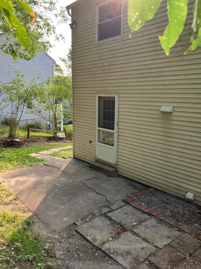 4252 Sample Ct, Allison Park, PA 15101 Townhouse for Rent in Allison