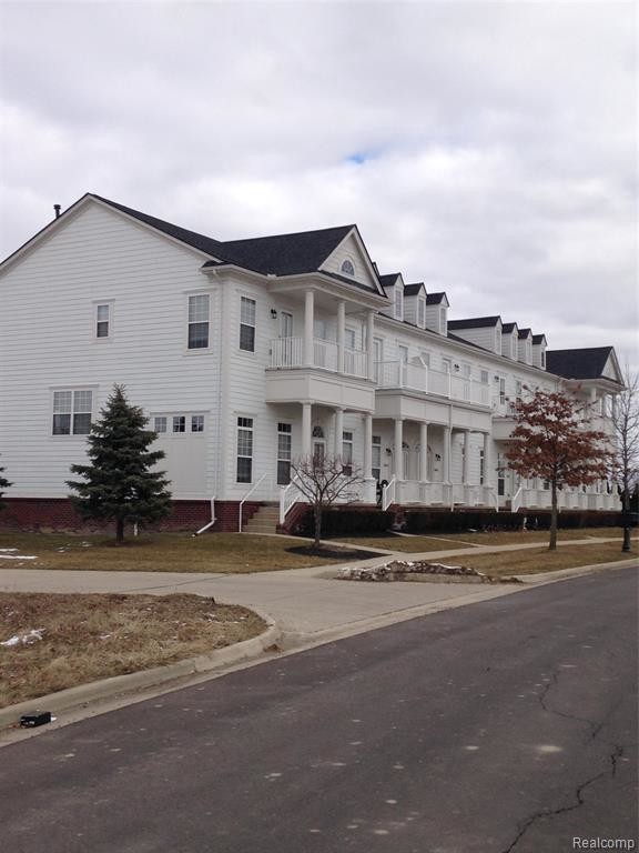 Foto principal - 53510 Champlain St
