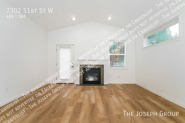 Foto del edificio - 7302 51st St W