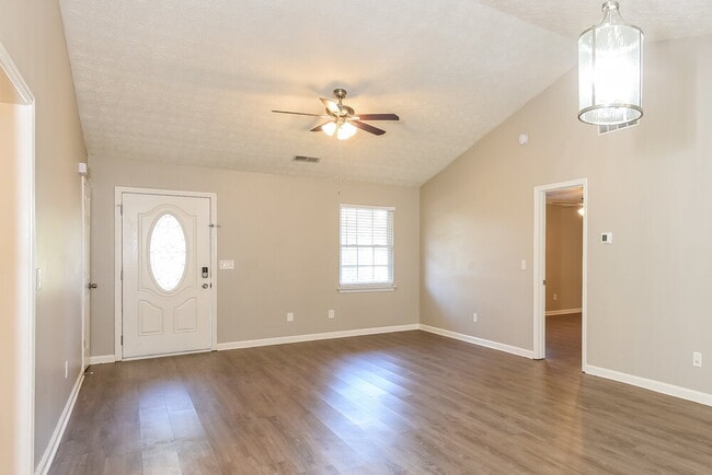 Foto del edificio - 110 Hunters Keep