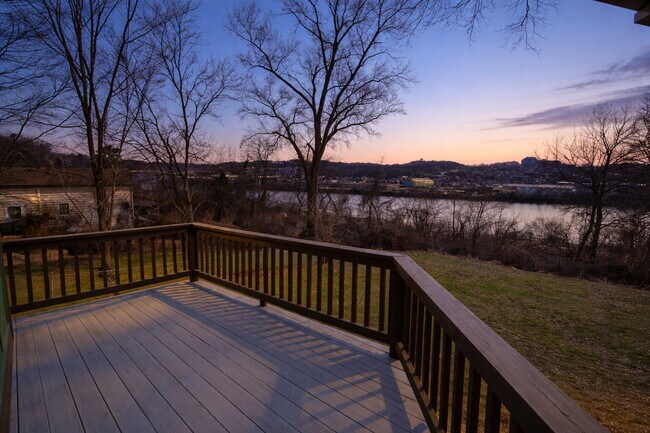 Foto del edificio - 107 Shoup St