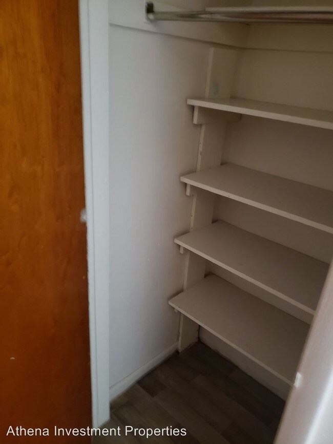 Foto del edificio - 4122 Merryfield Ave
