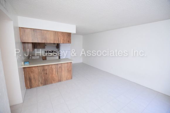 Foto del edificio - 600 N 4th St