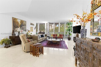 Building Photo - 21055 Yacht Club Dr