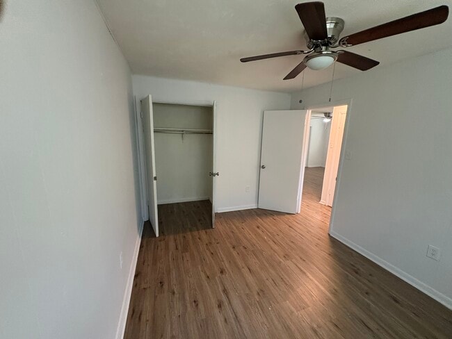 Building Photo - 442 Avenue F NW