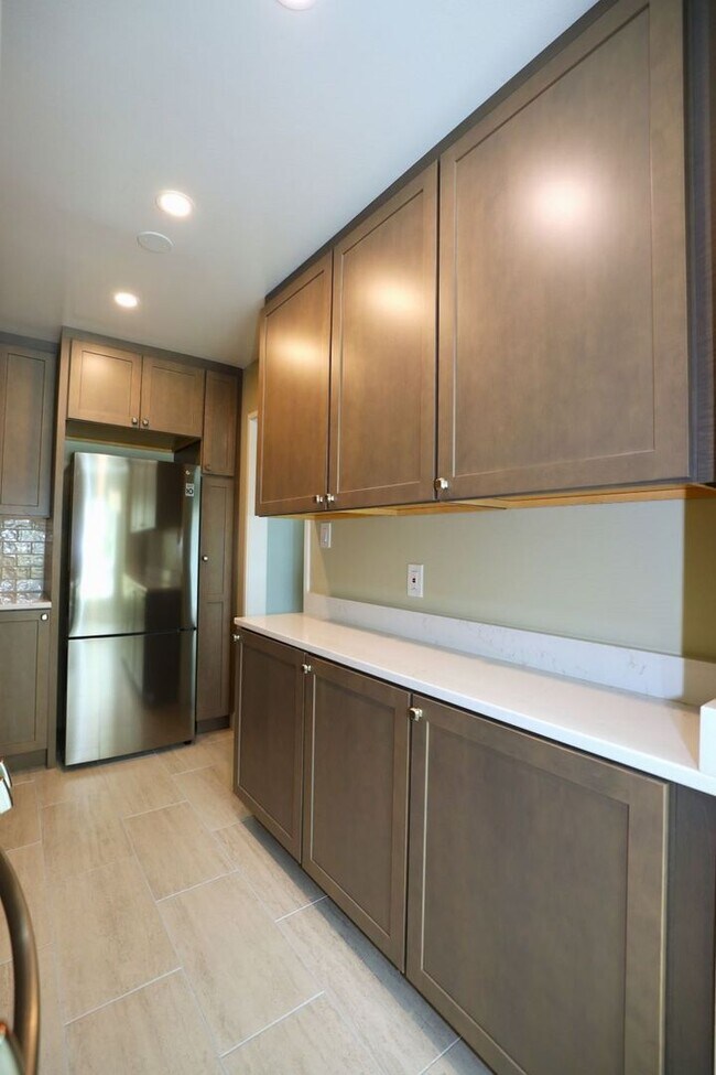 Foto del edificio - Gorgeous 1 bedroom/1 bath Condo in San Mat...