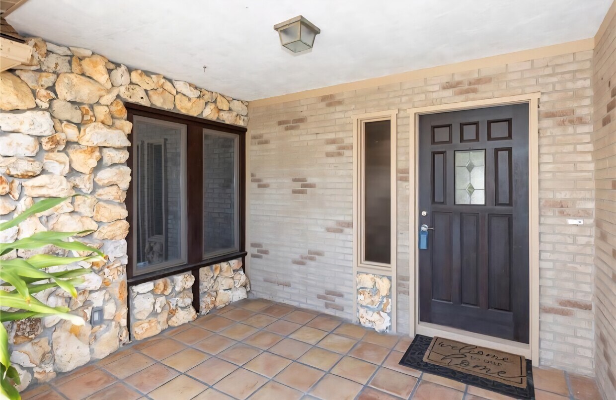 Foto principal - 4431 Doris Dr