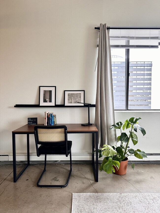 Foto del edificio - 823 N 2nd St