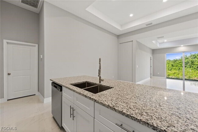 Foto del edificio - 524 Kingsbury Ln