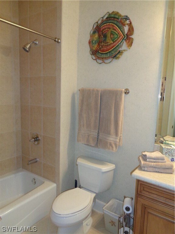 Foto del edificio - 534 Avellino Isles Cir