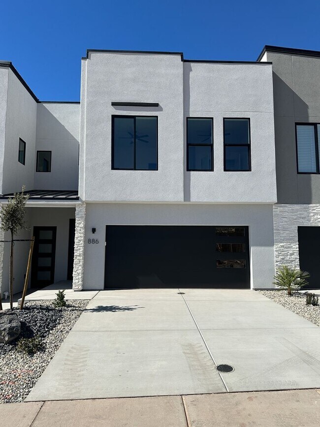 Building Photo - 886 Willow Bnd Dr