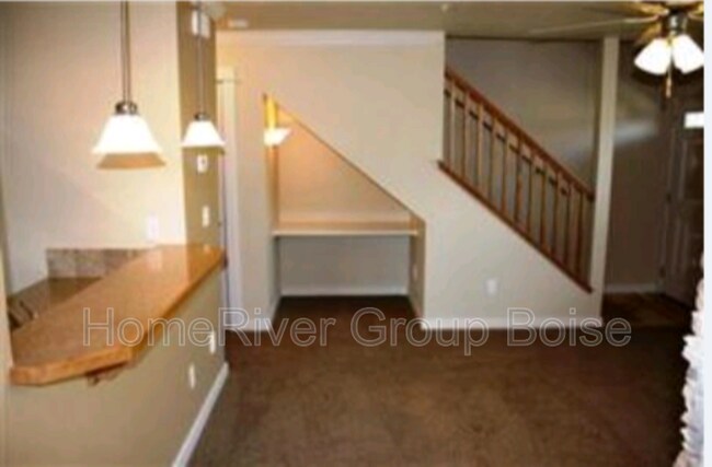 Building Photo - 9119 W Brogan Dr