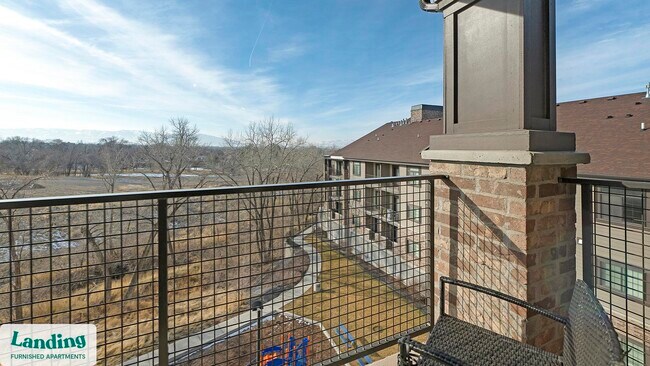 Building Photo - 124 S Dry Creek Ridge Ln