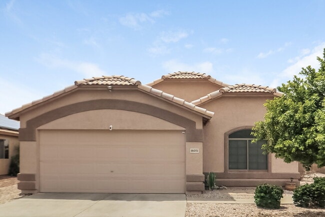 Building Photo - 14051 W Two Guns Trail