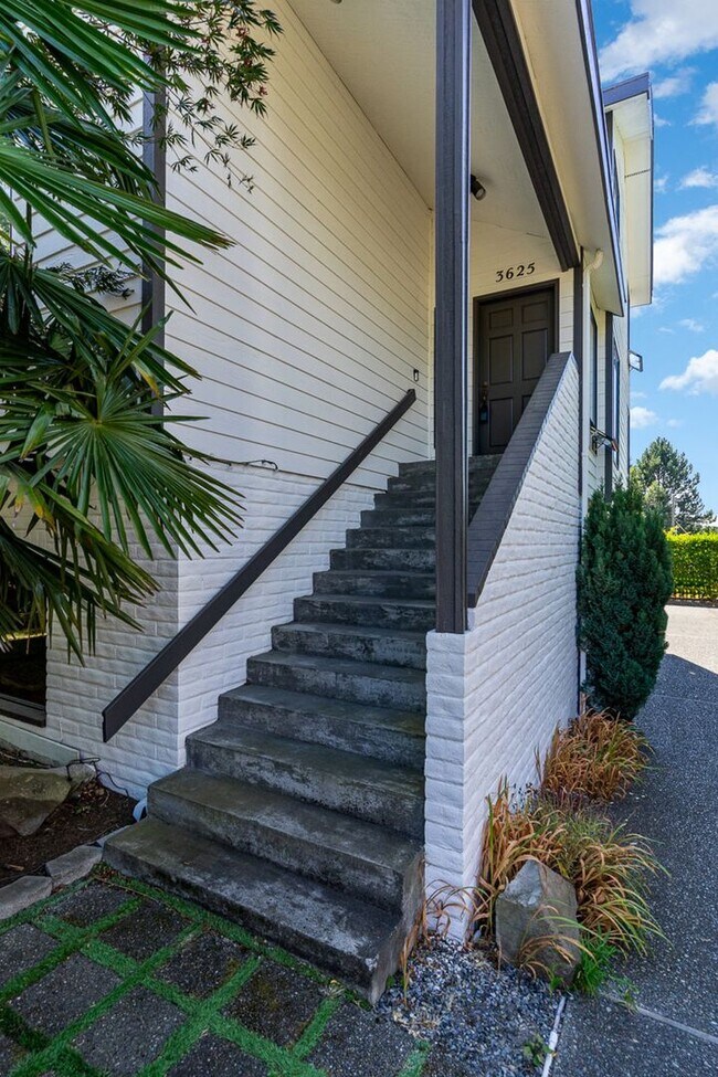 Foto del edificio - 4bd/3ba Seattle Home