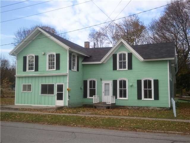Foto principal - 145 N Main St