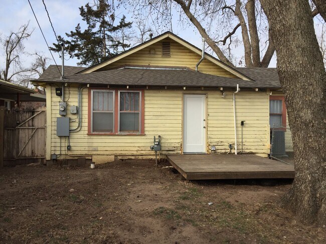 Building Photo - 2 Bedroom 1 Bath - Bethany School District