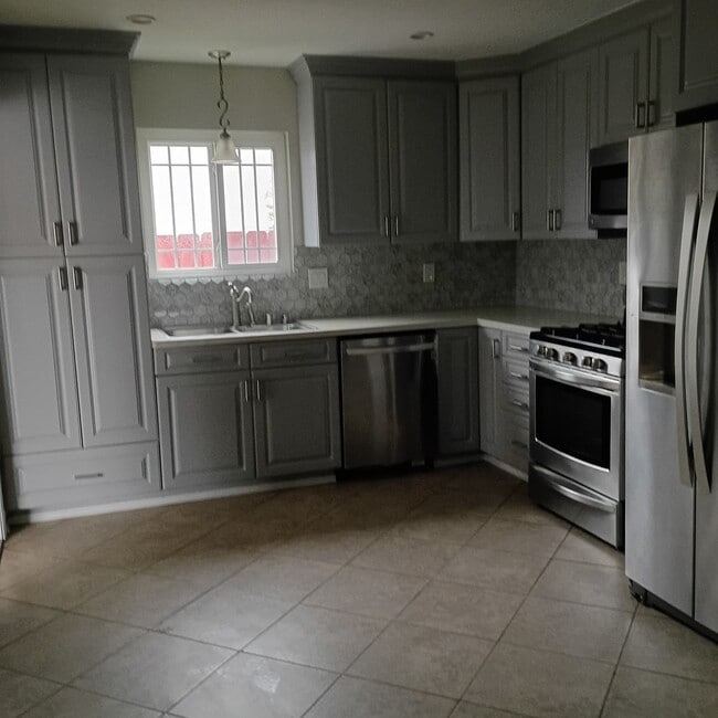 Foto del edificio - 1103 Myra Ave