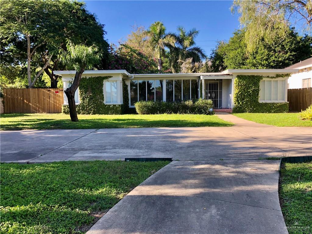 Foto principal - 1821 Palm Blvd