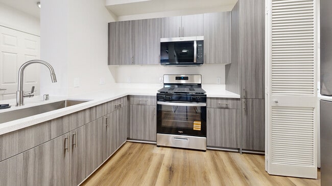 Interior Photo - Jefferson at Marina del Rey