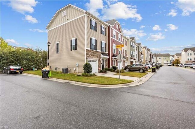 Foto del edificio - 4301  Salt Marsh Lane