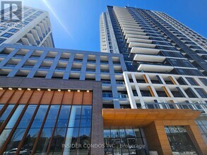 Building Photo - 7950 Bathurst St