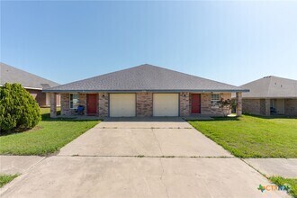 Building Photo - 2706 Lucille Dr